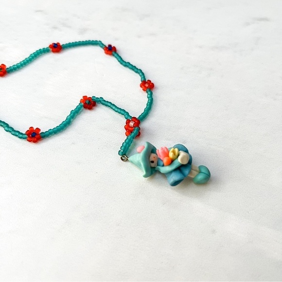 [vintage] handmade beaded flower girl pendant teal - Picture 7 of 7
